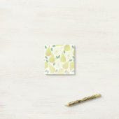 緑の梨のパターン ポストイット (デスク上)