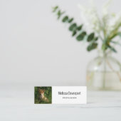 緑の森のかわいいベビーキツネ スキニー名刺 (スタンド正面)