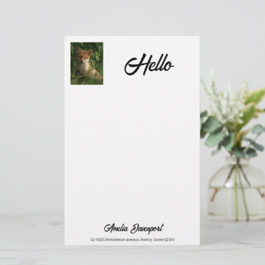 緑の森のかわいいベビーキツネ 便箋 (スタンド正面)