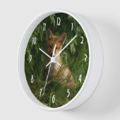緑の森のかわいいベビーキツネ 壁時計 (傾斜)