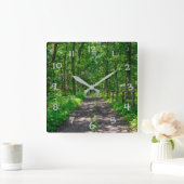 緑の森の小道 スクエア壁時計 (ホーム)