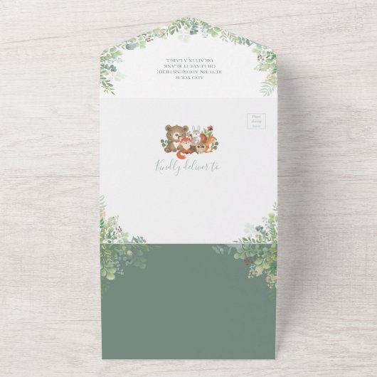 緑の森の森林動物の赤ちゃんシャワー オールインワン招待状 (外側)