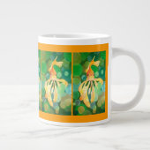 緑の気泡で泳ぐ朱色の金魚 ジャンボコーヒーマグカップ (右)