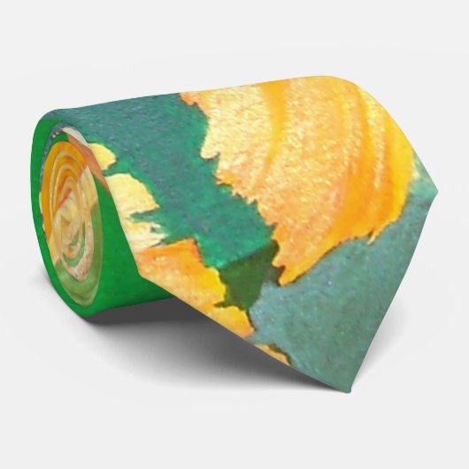 緑の気泡で泳ぐ朱色の金魚 ネクタイ (ロール)