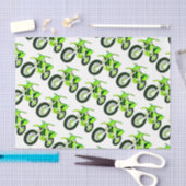 緑の泥付きバイクのバイクカスタムの色の背景 薄葉紙 (クラフト)