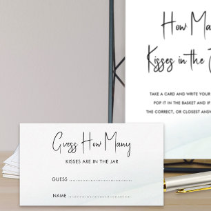 緑の洗面ブライダルシャワーゲームカードの数を推測 アドバイスカード