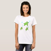 緑の海を泳ぐアカウミガメ Tシャツ (正面フル)