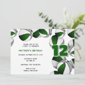 緑の灰色のバスケット女の子の男の子の誕生日パーティー 招待状 (スタンド正面)