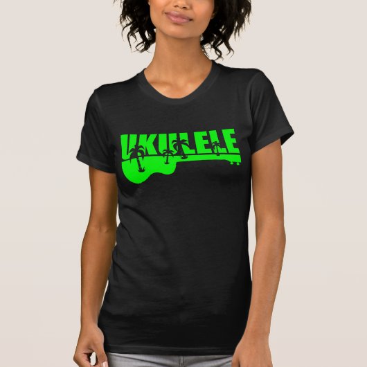 緑の熱帯ハワイのukeのウクレレのデザイン tシャツ (正面)