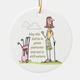 緑の牧草地に横たわる セラミックオーナメント