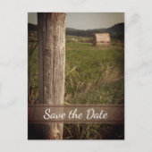 緑の牧草地の牧場の結婚式の日付を保存 案内ポストカード (正面)