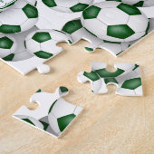 緑の白いチームの色の男の子サッカー ジグソーパズル (側面)