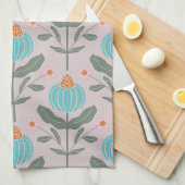 緑の白い花 – ピンク キッチンタオル (四つ折り)