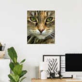 緑の目の野生の縞猫の肖像画プリント ポスター (ホームオフィス)