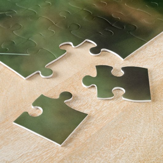 緑の目をした美しいタビー猫のクローズアップ ジグソーパズル (側面)