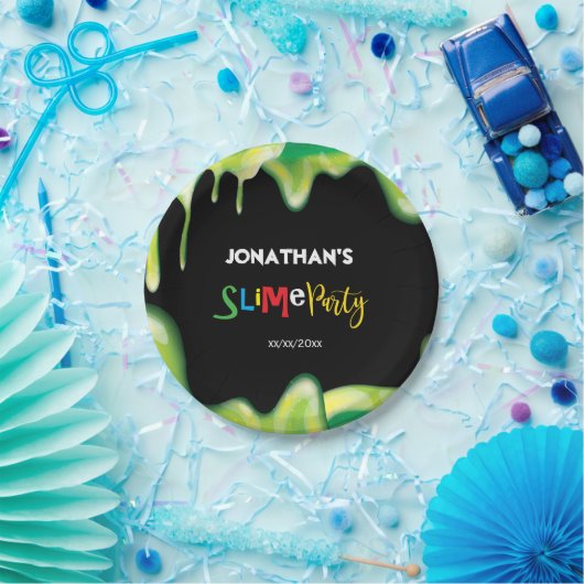 緑の粘着物の男の子の誕生会 ペーパープレート (パーティー)