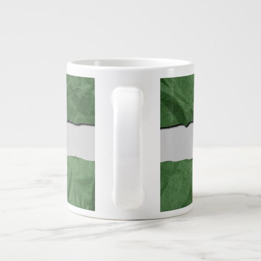 緑の紙、くしゃくしゃになった紙、あなたの名前 ジャンボコーヒーマグカップ (裏面)