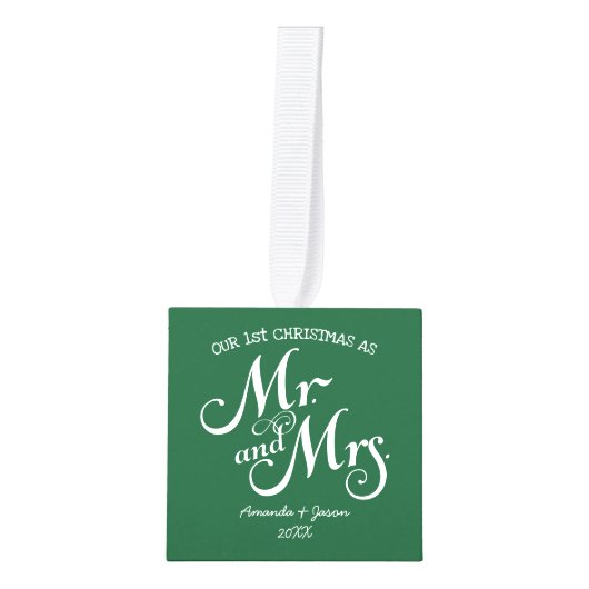 緑の素朴な台本の最初の洗礼mr&mrsカップル キューブオーナメント (正面)