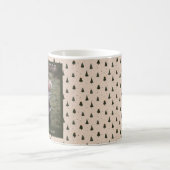 緑の素朴クリスマスツリー名前をカスタムする写真 コーヒーマグカップ (中央)