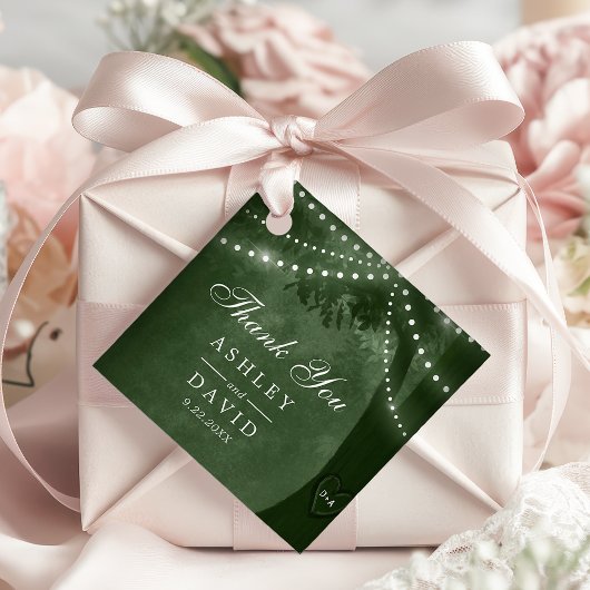 緑の素朴ツリーのライト彫りイニシャル結婚ズ フェイバータグ