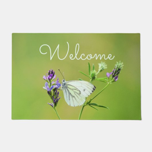 緑の縞模様の白い蝶 ドアマット (正面)
