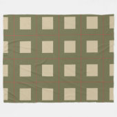 緑の背景にベージュの四角形と赤いグリッド フリースブランケット (正面(横))