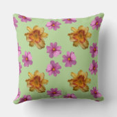 緑の背景にユリやコスモスの花 クッション (裏面)