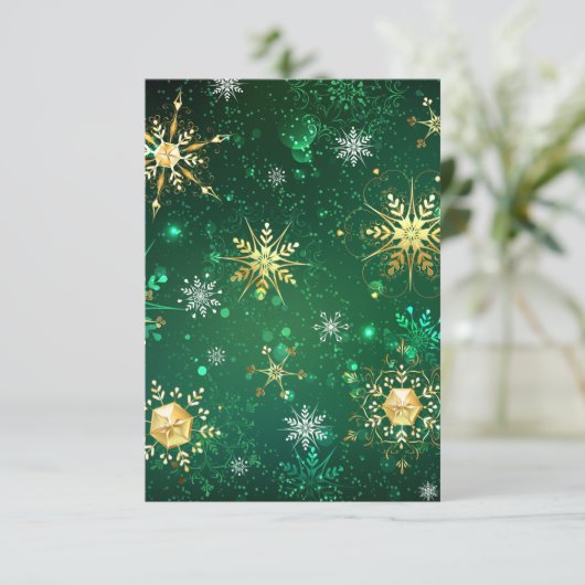 緑の背景に金のクリスマスの雪の結晶 招待状 (スタンド正面)