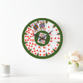 緑の背景のハートのスーツのトランプ ラージ壁時計 (ホーム)