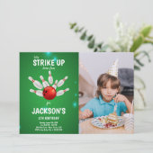 緑の背景ボーリング誕生日招待状phot 招待状 (スタンド正面)