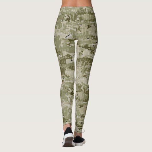 緑の色自然迷彩柄迷彩模様 レギンス (裏面)