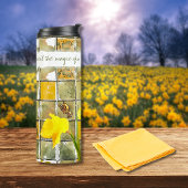 緑の花に黄色素朴の水仙引用文 タンブラー