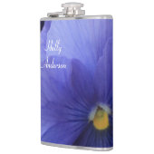 緑の花の写真4810を持つ紫色及びオレンジパンジー フラスク (左)