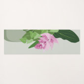 緑の花瓶に咲く熱帯メディニラピンクの花 ヨガマット (裏面(横))
