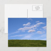 緑の草と青い空 ポストカード (正面/裏面)
