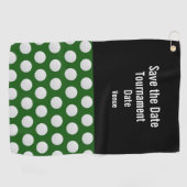 緑の草の上にゴルフボールを置いて日付を保存   ゴルフタオル (横)