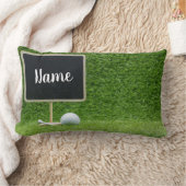 緑の草の上にチ空白のャルクボードを付けたゴルフボール ランバークッション (ブランケット)