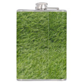 緑の草の上のゴルフボール フラスク (裏面)