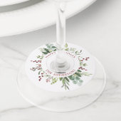 緑の草木の赤い果実の休日 ワイングラスタグ (クローズアップ)