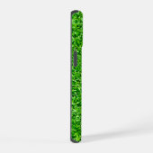 緑の草 iPhone 15ケース (右側面)