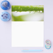 緑の葉背景 チラシ (シングル)