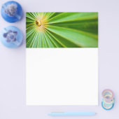 緑の葉背景 チラシ (シングル)