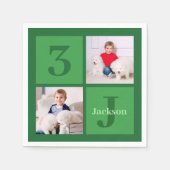 緑の誕生日フォトコラージュパーソナライズされたパーティー スタンダードカクテルナプキン (正面)