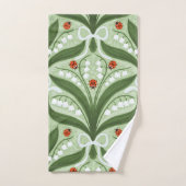 緑の谷のユリとテントウムシの対称性 バスタオルセット (ハンドタオル)