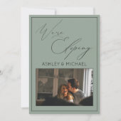 緑の贅沢なカリグラフィー 私たちはこっそり結婚する 披露宴 招待状 (正面)