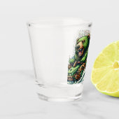 緑の車に乗るアニメベア ショットグラス (左)