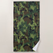 緑の迷彩パターン、軍隊パターン、陸軍 ビーチタオル (正面)