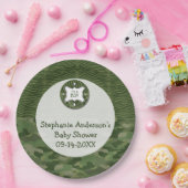 緑の迷彩柄の男の子のベビーシャワーの紙のパーティーのプレート ペーパープレート (パーティー)