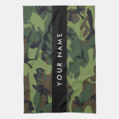 緑の迷彩模様、お名前、パーソナライズ キッチンタオル (縦)