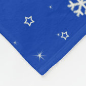 緑の醜いクリスマスセーター青い雪の結晶に名前を付ける フリースブランケット (角)